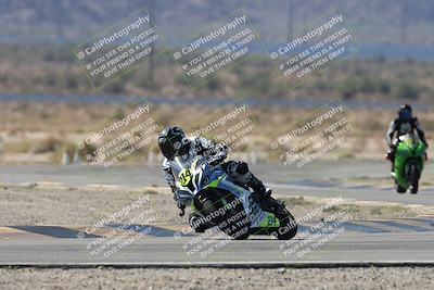 media/Oct-05-2025-CVMA (Sun) [[beeef4f201]]/Race 5-Amateur Supersport Open (Holeshot)/